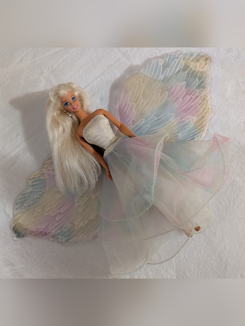 Vintage 1996 Angel Princess Barbie Doll with Wings, loose barbie